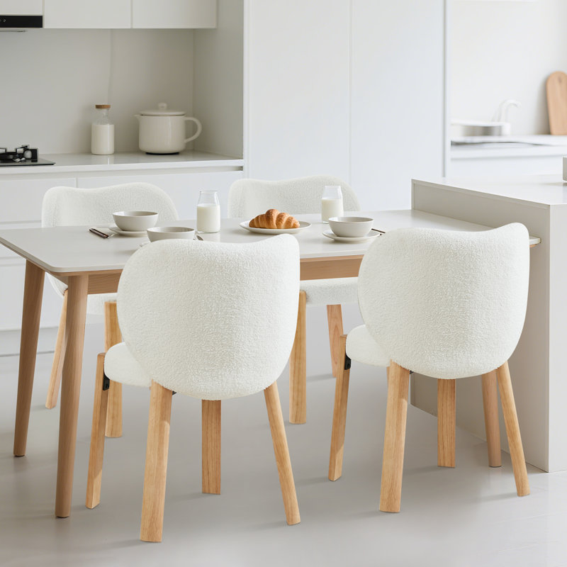 Accent in White