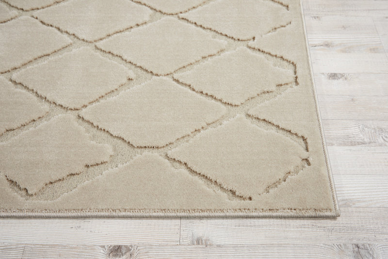 Gleam Geometric Area Rug in Ivory, Rectangle 5'3" x 7'3"