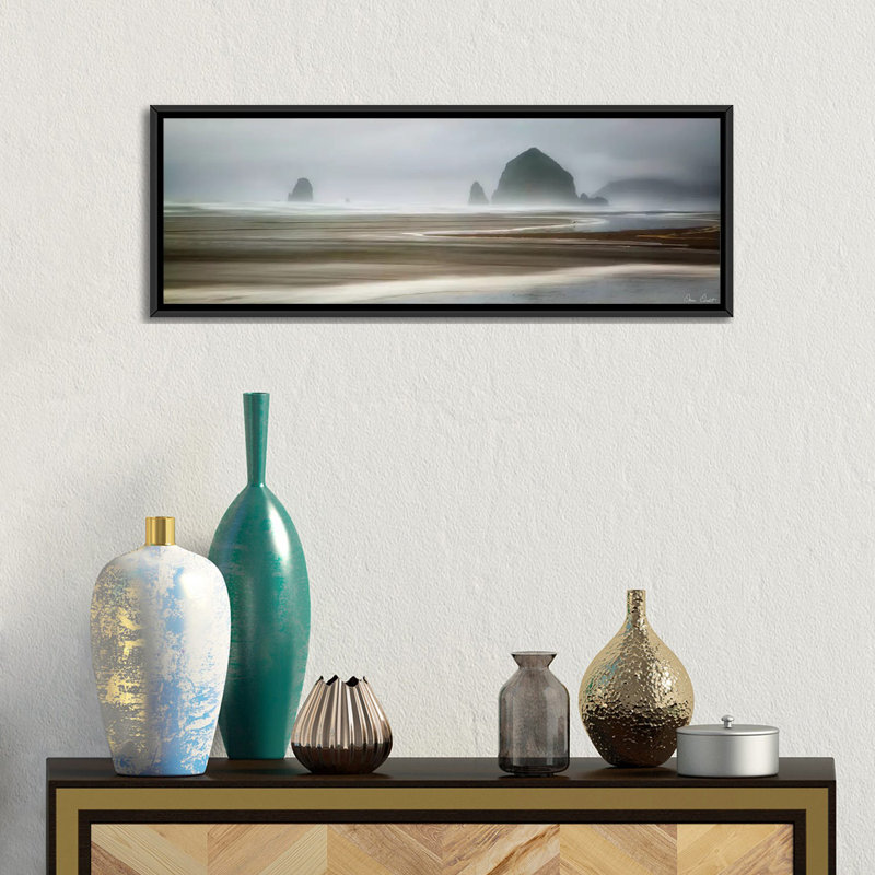 «From Cannon Beach I», reproduction d'impression sur toile tendue, H 12 po x l 36 po x P 1,5 po, Cadre noir