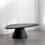 Table basse en bois massif de forme Wabi-sabi-109869478