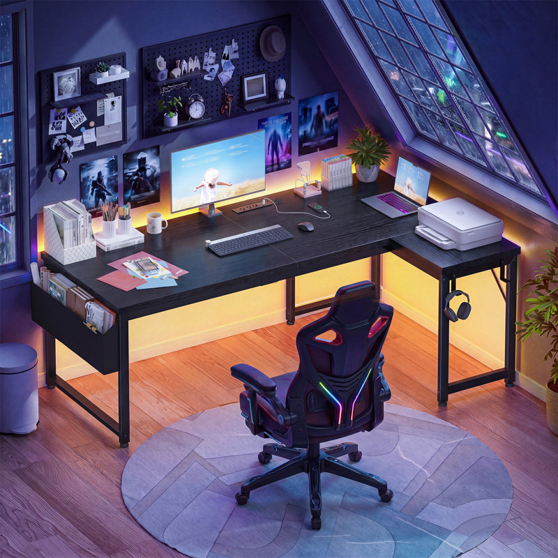 Bureau d'ordinateur en L robuste avec bureau de 2,4 cm d'épaisseur et lumières DEL, 55"L, Noir
