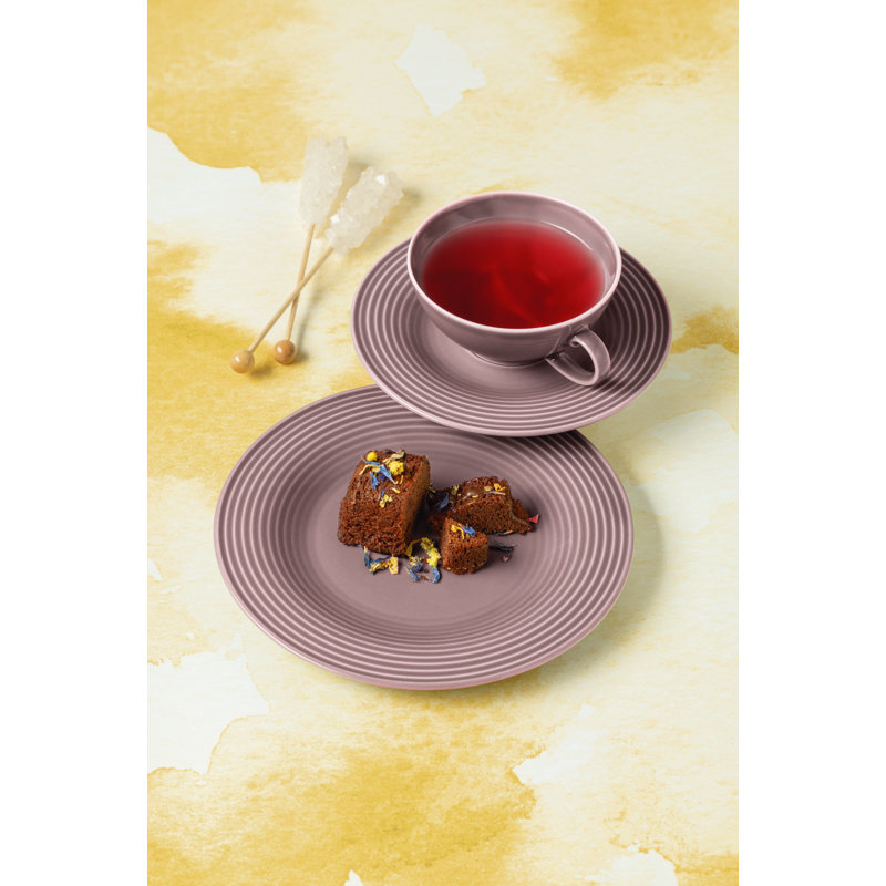 Beat Teacup & Saucer, Pink