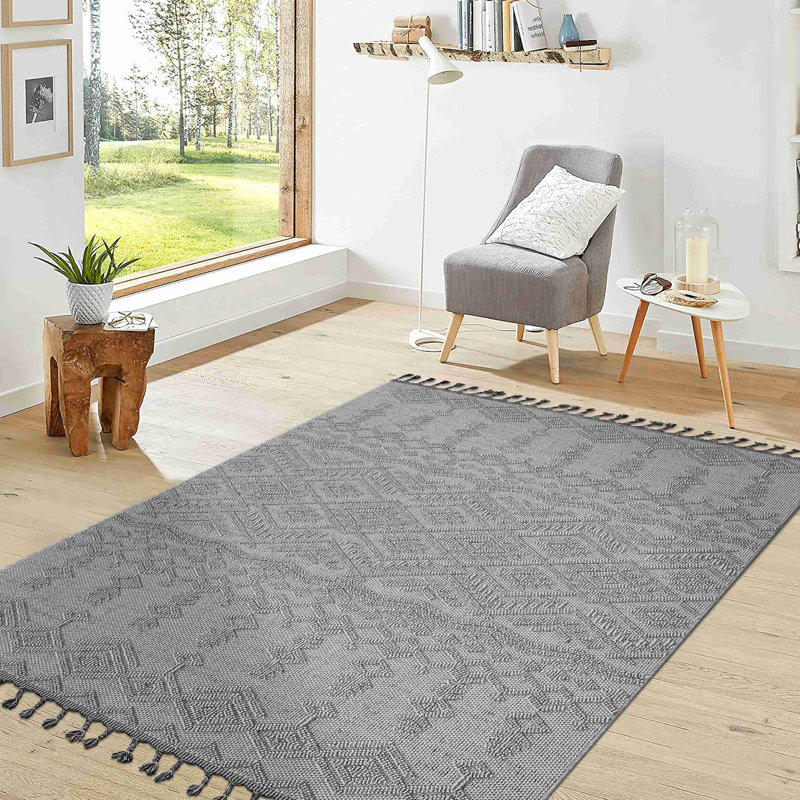 Guros Collection Traditional Indoor Outdoor Area Rug, Rectangle 4' x 6'2"