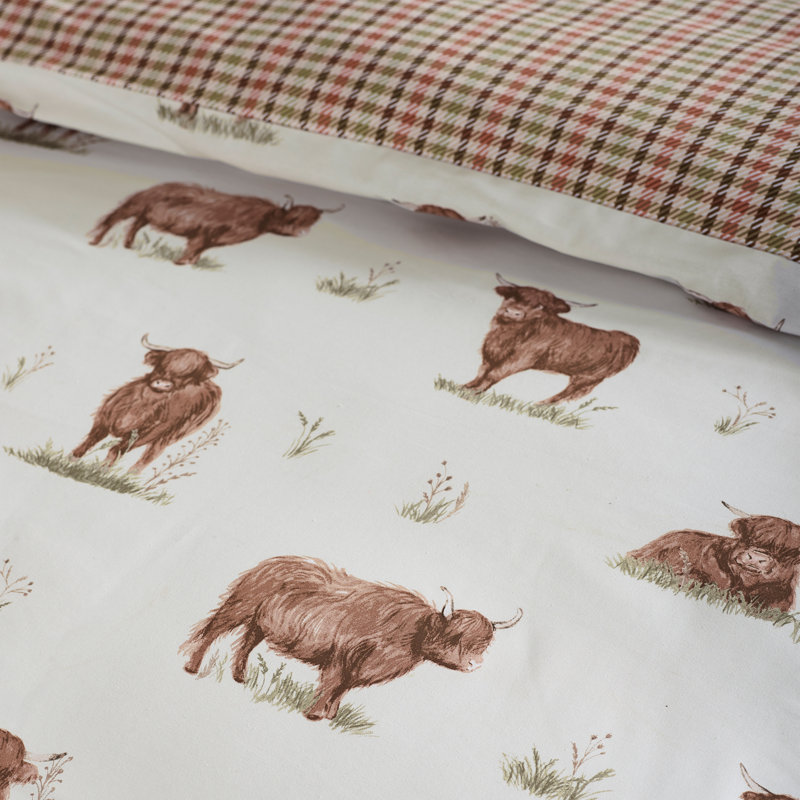 Angus Highland Cow Reversible Duvet Cover Set, Super King Duvet Cover Set +2 Standard Pillowcases