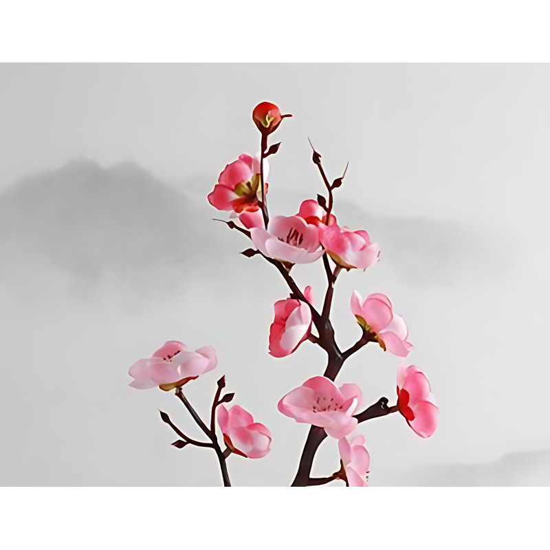 Arrangement de fleurs de prunier