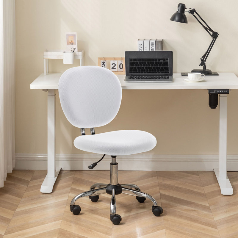 Devian Mesh Office Chair with Chrome Base, White