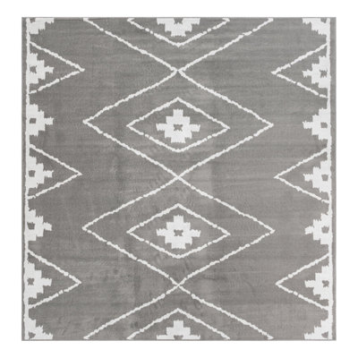Latitude Run® Vefsna Nikolis Rug Gray