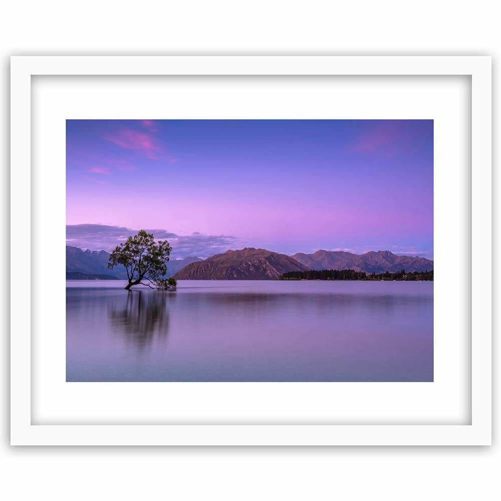 Gerahmter Fotodruck Baum in der Mitte des Sees