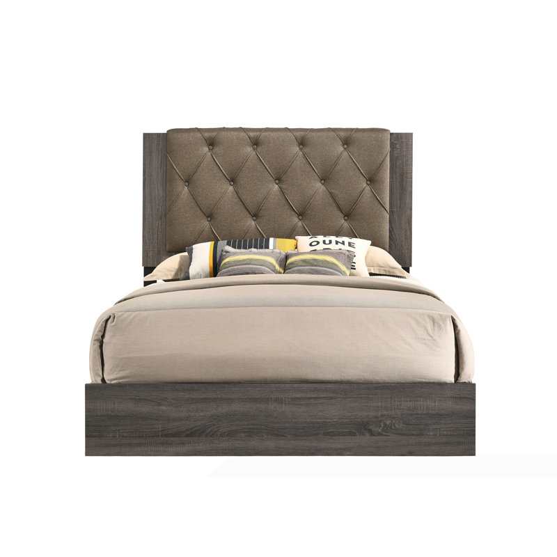 Tissu Avantika et lit EK rustique