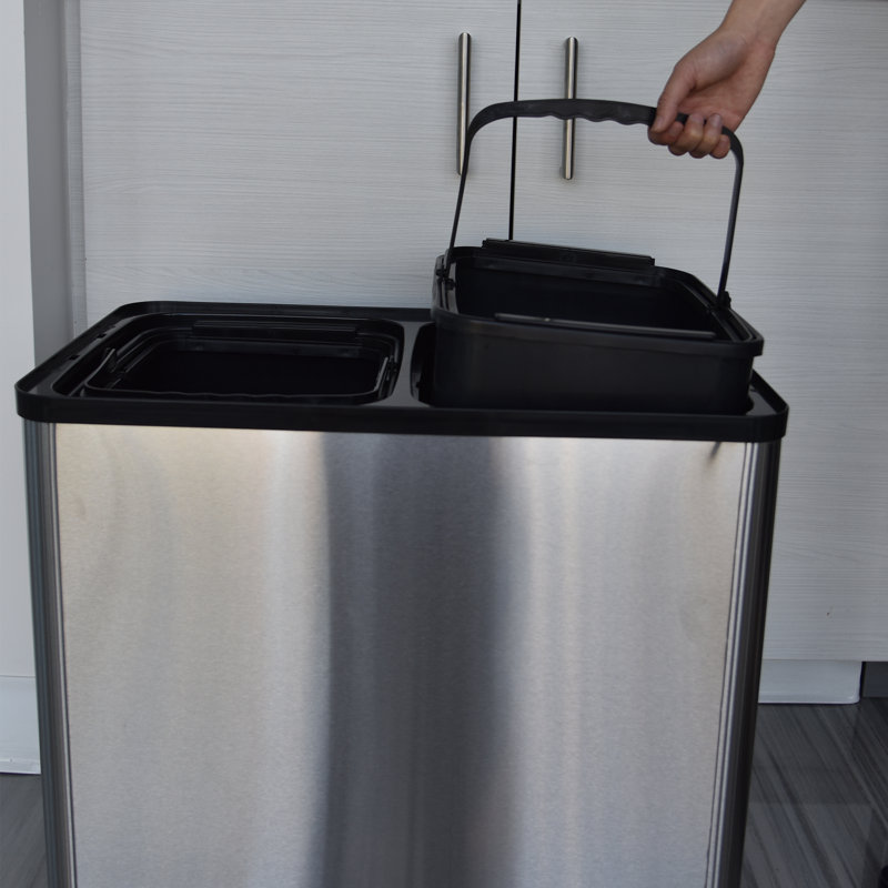 Poubelle à capteur de mouvements à 16 gallons en acier inoxydable sans contact