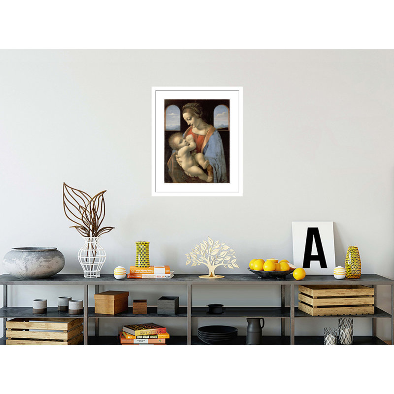 «The Madonna Litta» par Leonardo Da Vinci - Estampe numérique encadrée, H 28,28 po x l 23,5 po