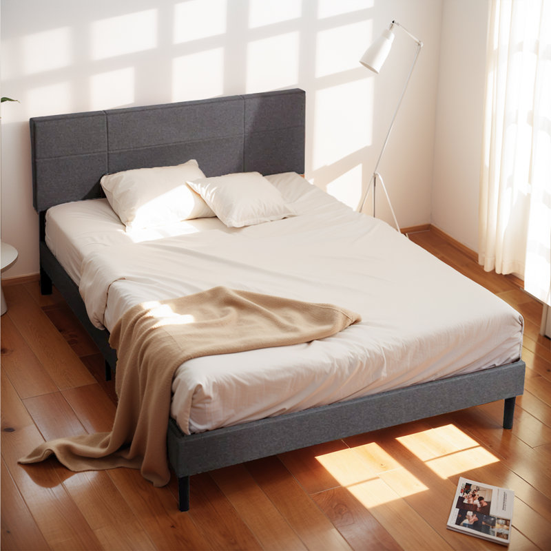 Cadre de lit chic et minimaliste: luxe abordable avec fabrication en acier durable, support central silencieux, Très grand