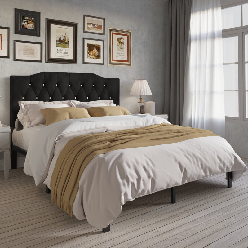 Dshawn Upholstered Bed, Full/Double, Black