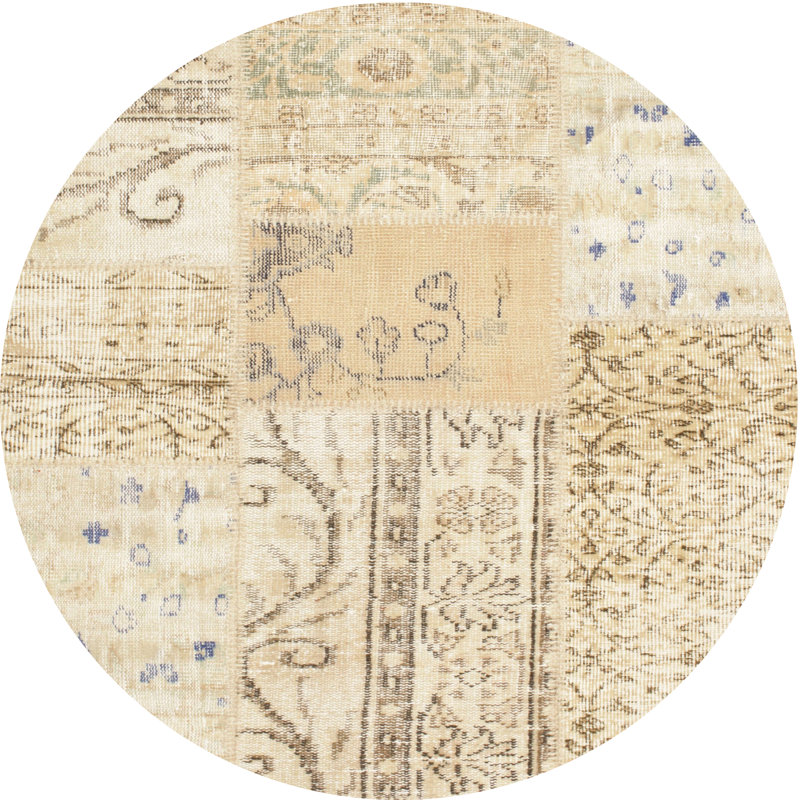 Oriental Indoor Rug, Round 3'