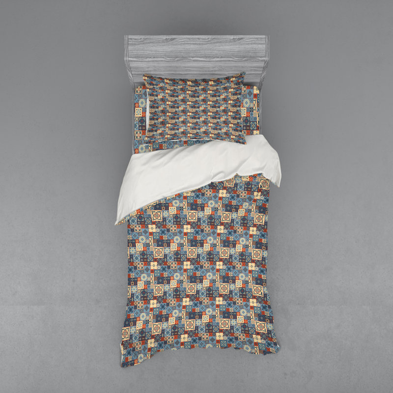 Rustic Polyester Patchwork Duvet Cover, Twin Duvet Cover + 2 Additional Pieces