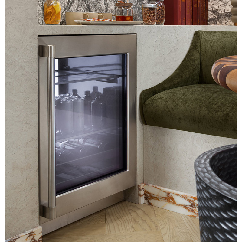 Monogram 24" Integrated Beverage Center