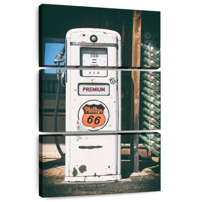 American West Gas Station Premium 66, H 38 po x l 24 po