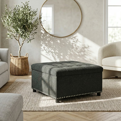 Repose-pieds capitonné avec rangement et garniture cloutée, repose-pieds polyvalent et table basse pour le salon, la chambre à coucher ou les petits espaces, revêtu d'un tissu texturé durable