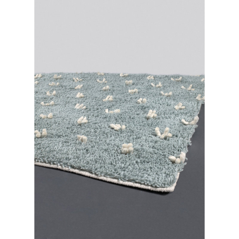 Rug, Runner 2'6" x 7'6"