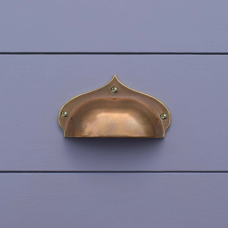 Royal Pavilion 8.5 cm Centre Cup Handle