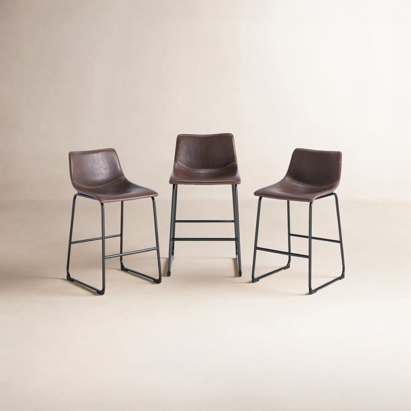 Tabouret de comptoir en similicuir 24 po Bela, Similicuir brun