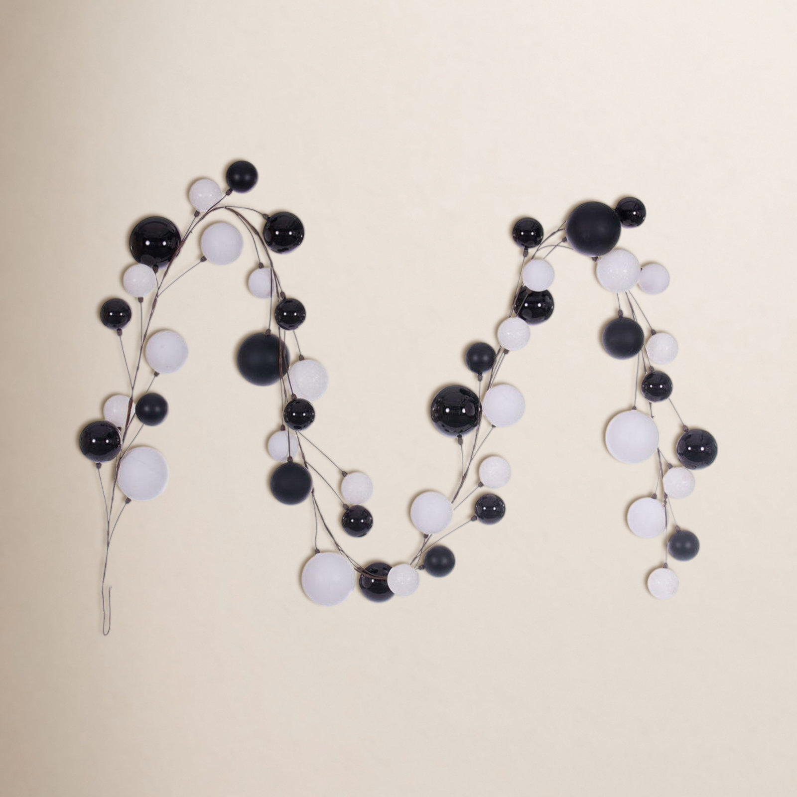 120'' in. Faux Garland, White/Black