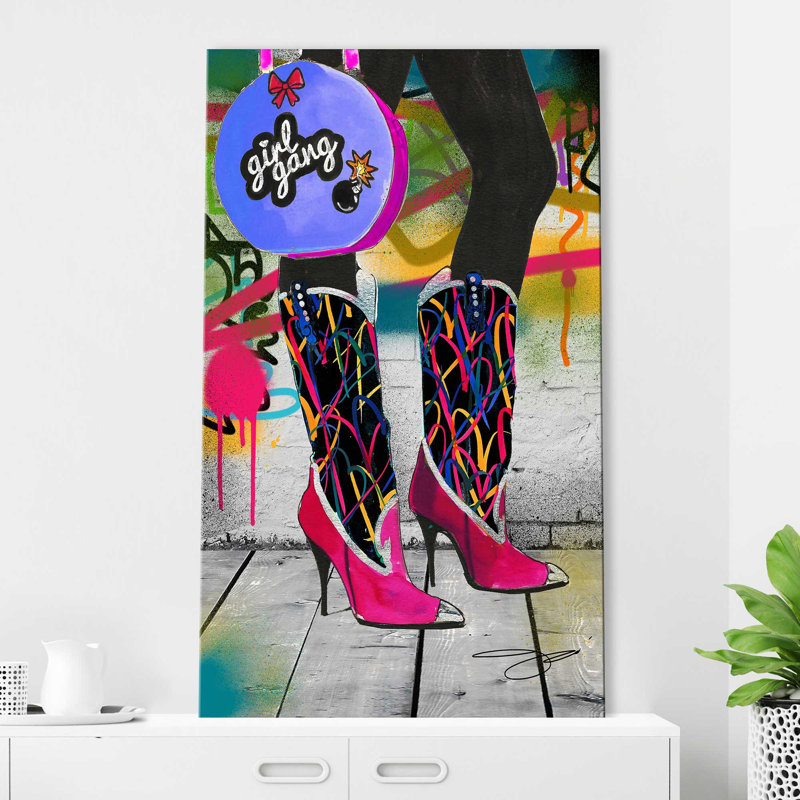 Girl Gang (Vertical) par By Jodi - impression, Toile tendue, H 48 po x l 28 po x P 1,5 po