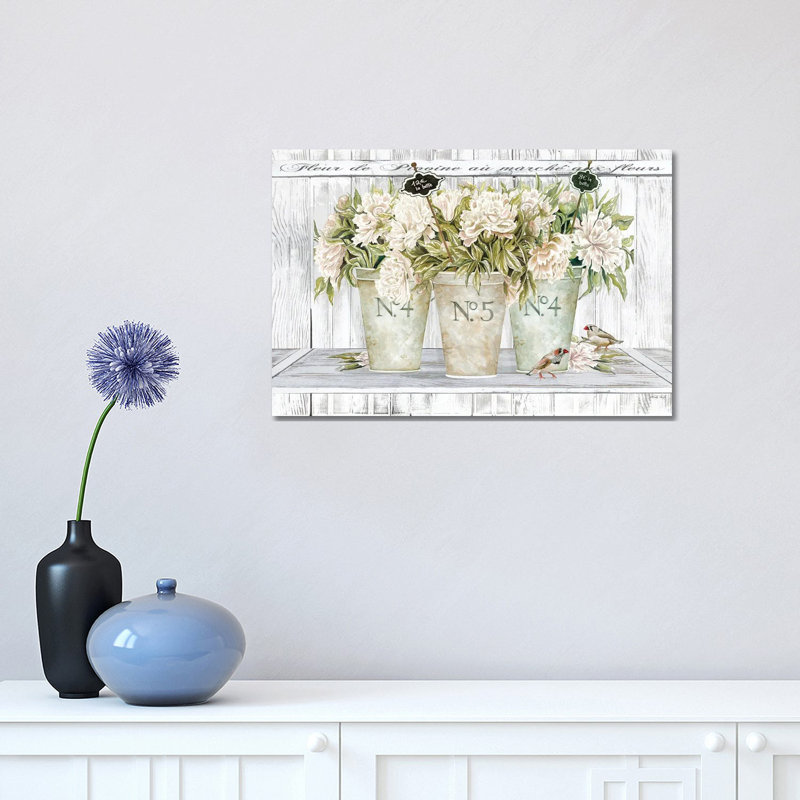 Nature morte aux pivoines françaises II, H 12 po x l 18 po x P 1,5 po