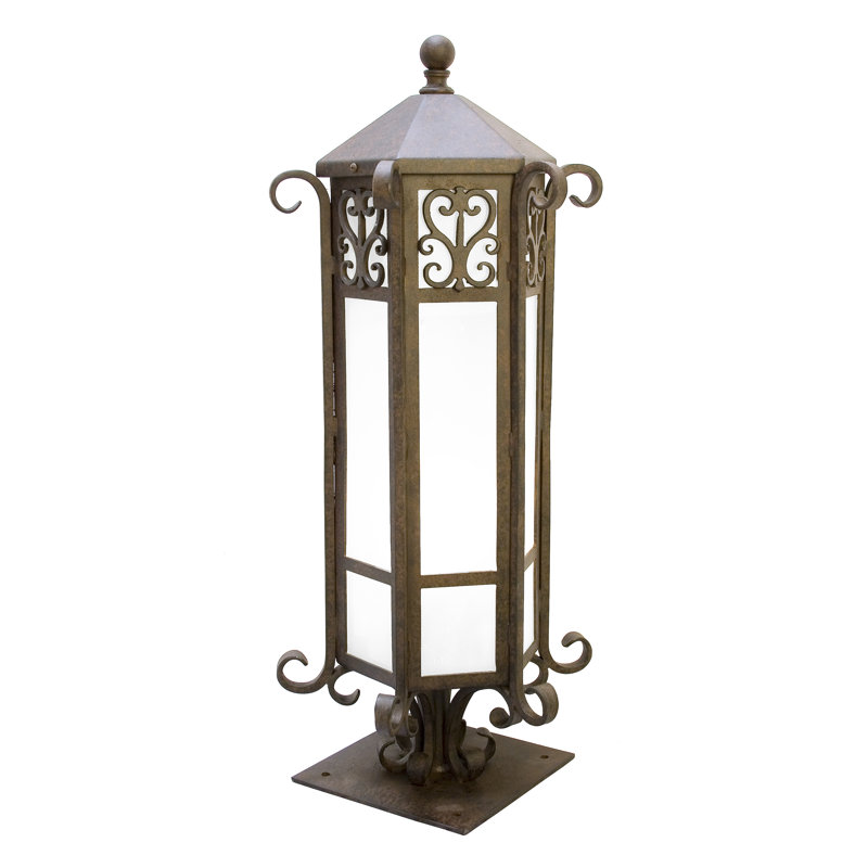 Caprice 1 - Light Pier Mount Light