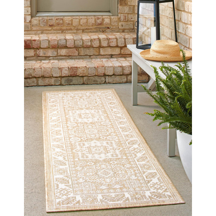 Danera Oriental Indoor / Outdoor Rug