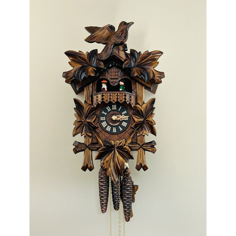  Horloge coucou musicale One Day - Danseurs de 14 po, cinq feuilles d'érable sculptées à la main et un oiseau - conception traditionnelle