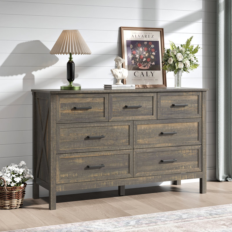 Commode 7 tiroirs l 47 po, Chêne rustique foncé