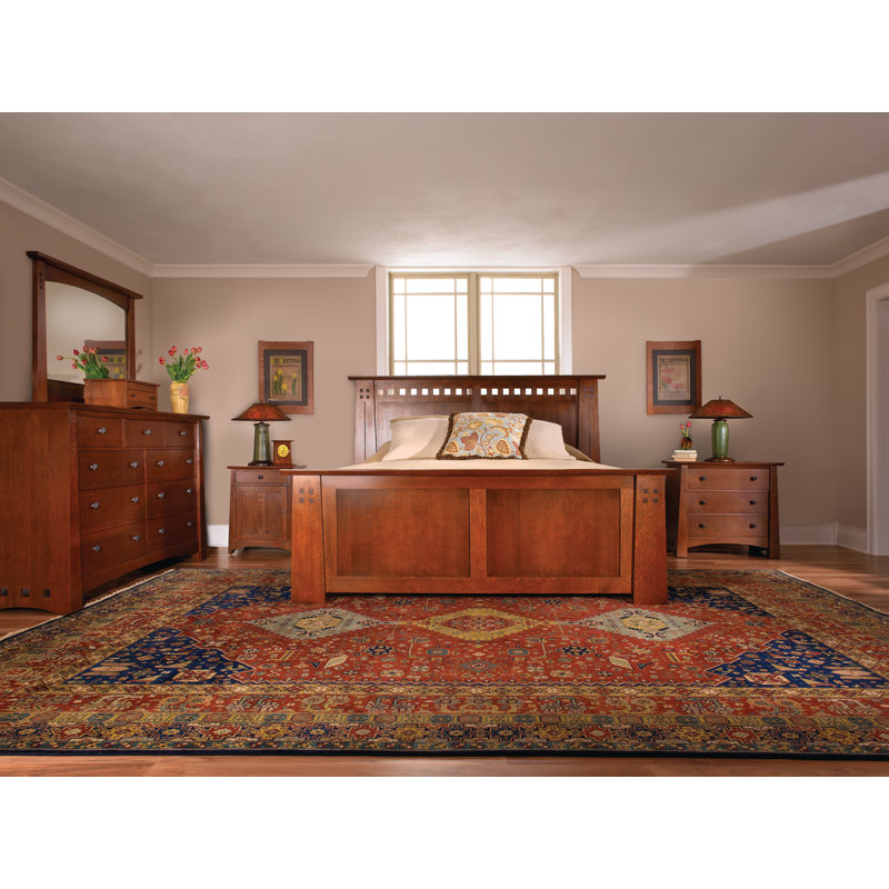Highlands 8 - Drawer Solid Wood Dresser, Onondaga