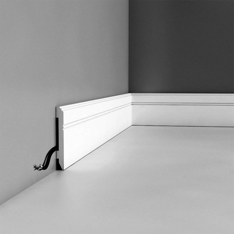 4.25'' H White Polystyrene Baseboard Moulding Set of 4