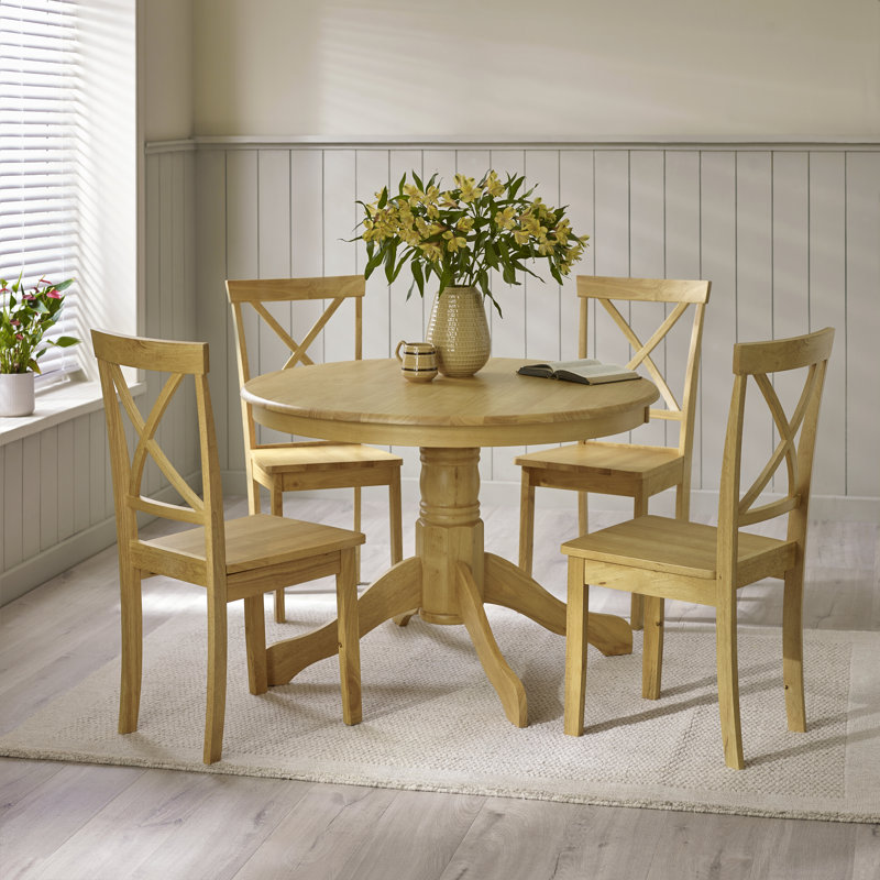 Tamala 4 - Person Dining Set, Oak