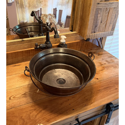 Lavabo de salle de bain vasque / anse de style campagnard en cuivre rustique de 15 po avec bonde à grille