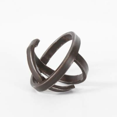 Sculpture à torsion Avera