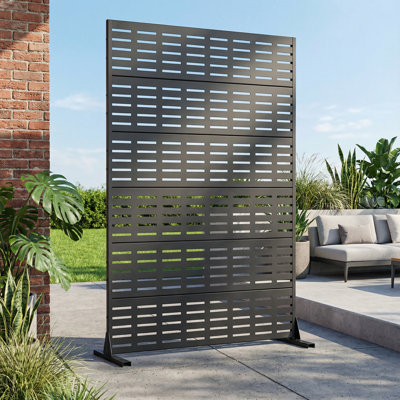 Outdoor Metal Privacy Screen