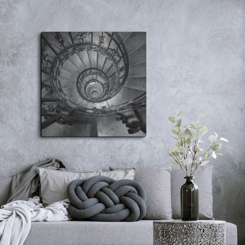 «Spiral Staircase No. 2» par Photoinc Studio, art mural en métal, H 36 po x l 36 po
