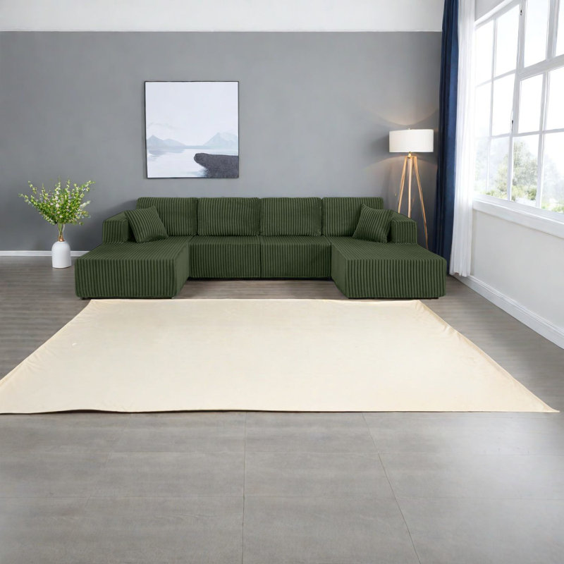 Modulaires spacieux et spacieux, revêtement en mousse, design vert minimaliste pour la maison
