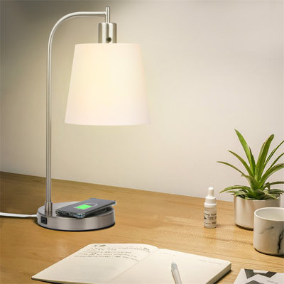 Mangassa Metal USB Table Lamp