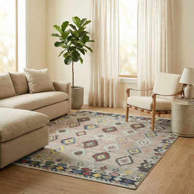 Tapis à motif géométrique marocain beige Thambiah