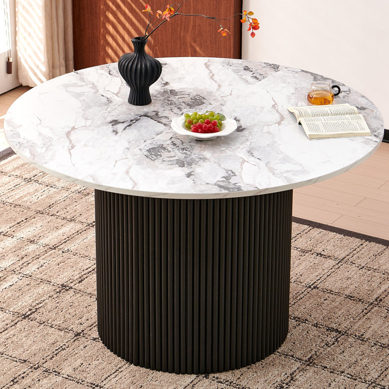 Fairyn 47" Round Dining Table, White