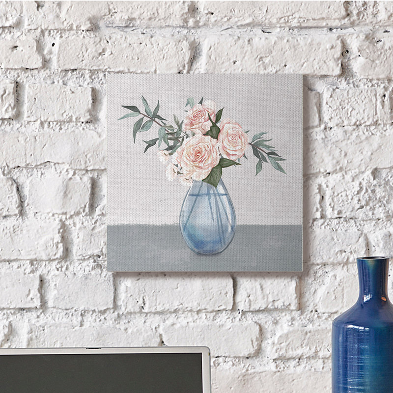 Vase en forme de goutte de roses roses et fleurs douces par Ziwei Li - impression, H 36 po x l 36 po x P 1,5 po, Toile tendue