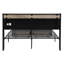 Grand lit en métal avec tête de lit tapissier et rangement - Pas de sommier tapissier, sous-espace, assemblage facile, poids de 70,71 lb, structure plate-forme au fini noir et gris, revêtement en métal, ressort, grand