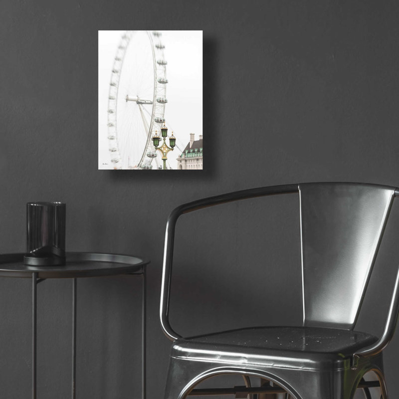 «London Eye II» par Keri Bevan, H 16 po x l 12 po x P 0,13 po