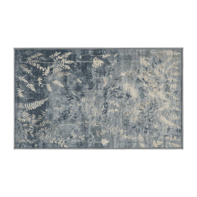 Tapis gris soyeux et moelleux