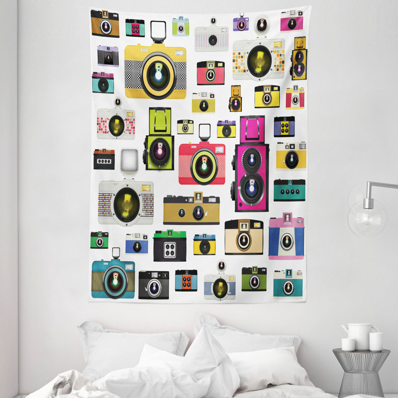 Tapisserie en polyester, H 80 po x l 60 po
