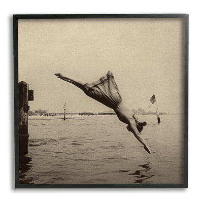 " Vintage Diving Girl " by Graffi*Tee Studios