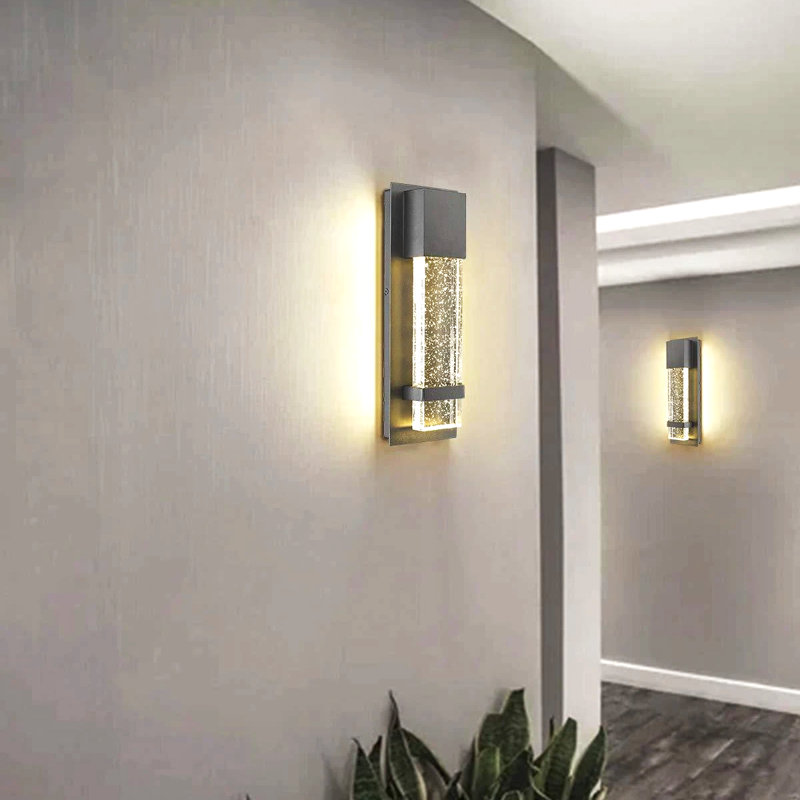 Diamandi LED Wall Light